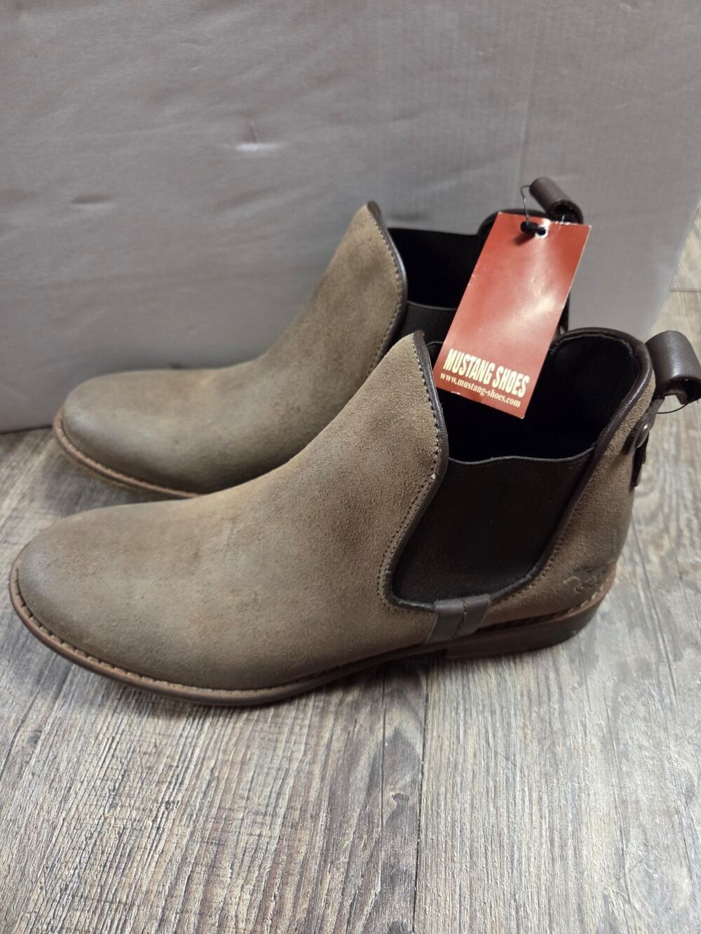 Mustang NWT Slip On Boots Brown Booties Shoes Women's Size 37 - US 6.5/7